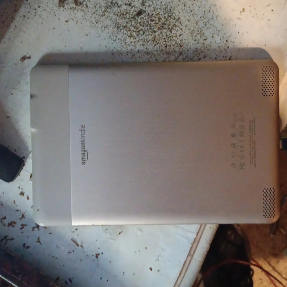 Amazon Kindle Generation 2